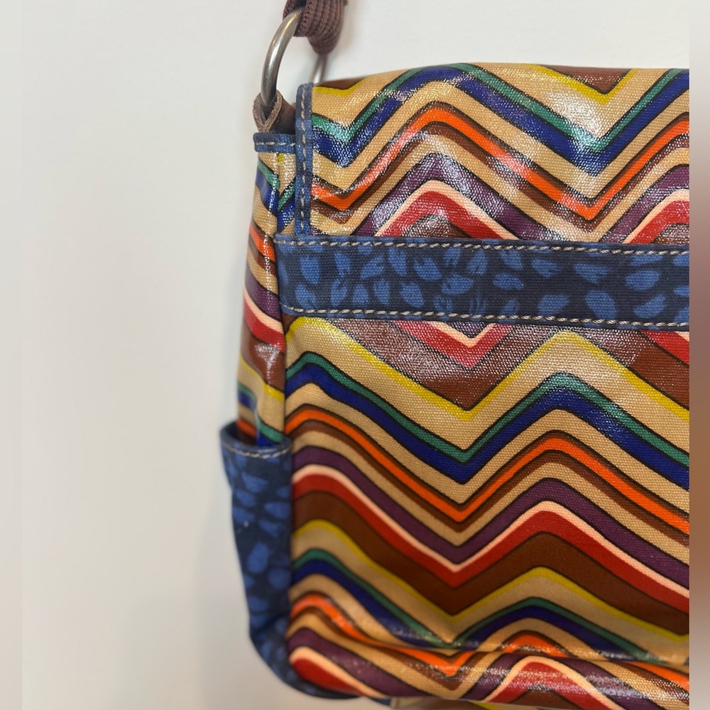Multicolor Chevron Crossbody Bag - Brown Strap - Picture 3 of 14